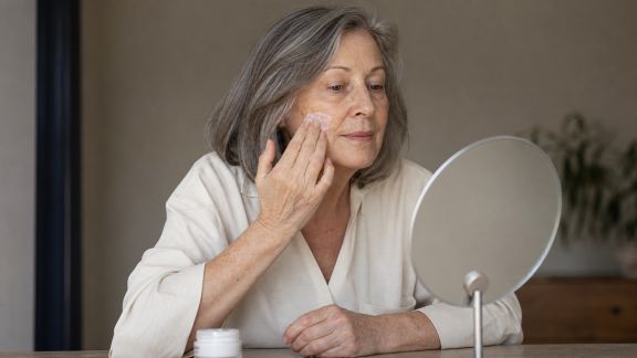 Routine au rétinol : bilan d'un mois d'utilisation sur peaux matures