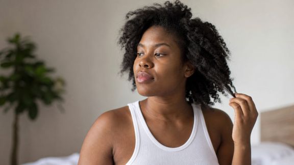 Bien gérer la transition vers le naturel pour ses cheveux