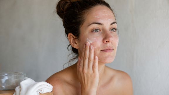 Peaux sujettes aux imperfections : routines apaisantes et purifiantes