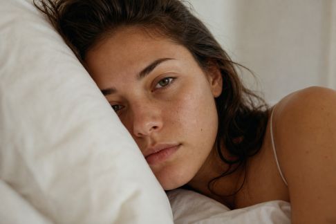 L'effet du sommeil sur la qualité de la peau du visage