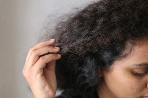 Comment interpréter les changements soudains de texture capillaire