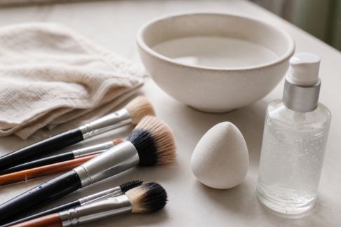 Bien entretenir ses accessoires de maquillage au quotidien
